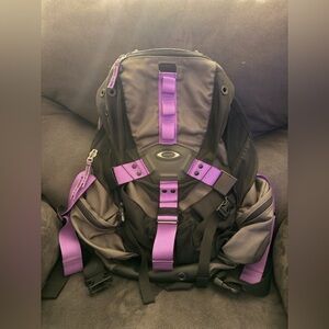 Oakley Icon 3.0 Backpack Infinite Hero Ash Purple Black